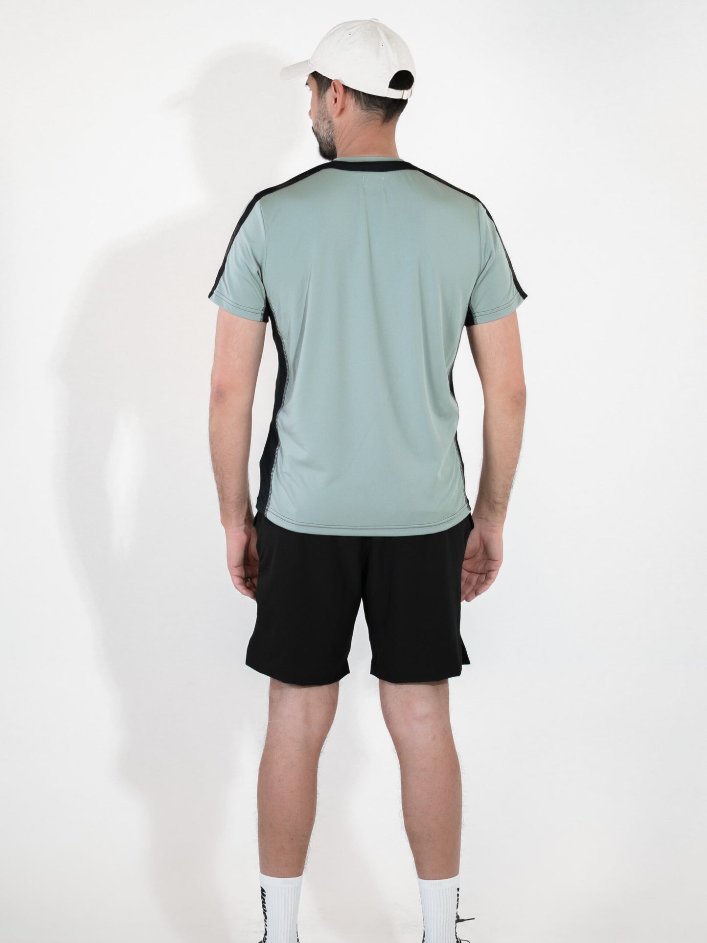 PLAYERA DRYFIT GRIS CON NEGRO